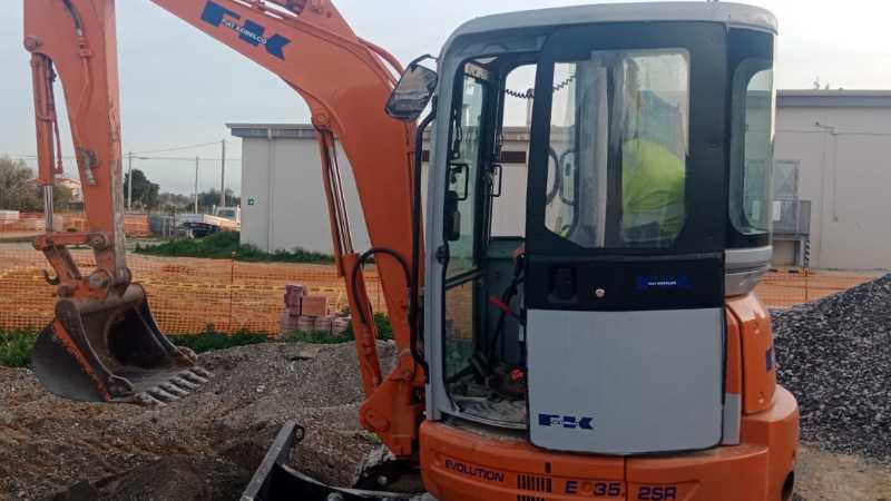 OmecoHub - FIAT KOBELCO E35.2SR